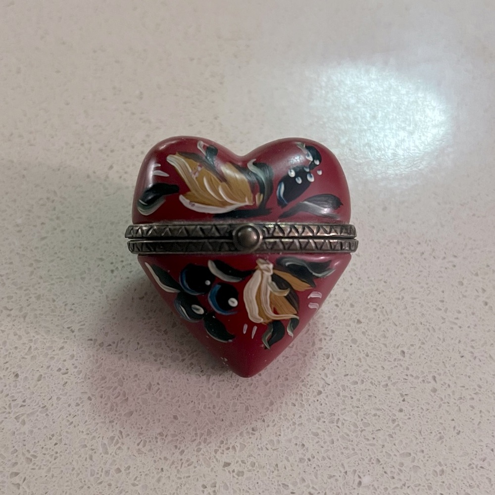 Heart Gift‎ Box (vintage)